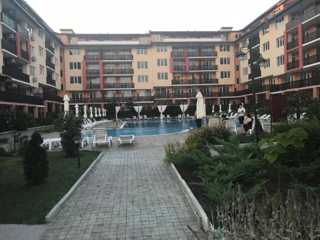 Апартаменти Кралеви В Шато Ахелой Exteriér fotografie
